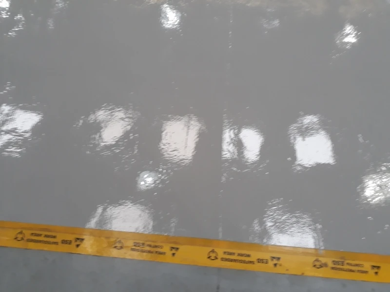 aplicação de tinta epóxi